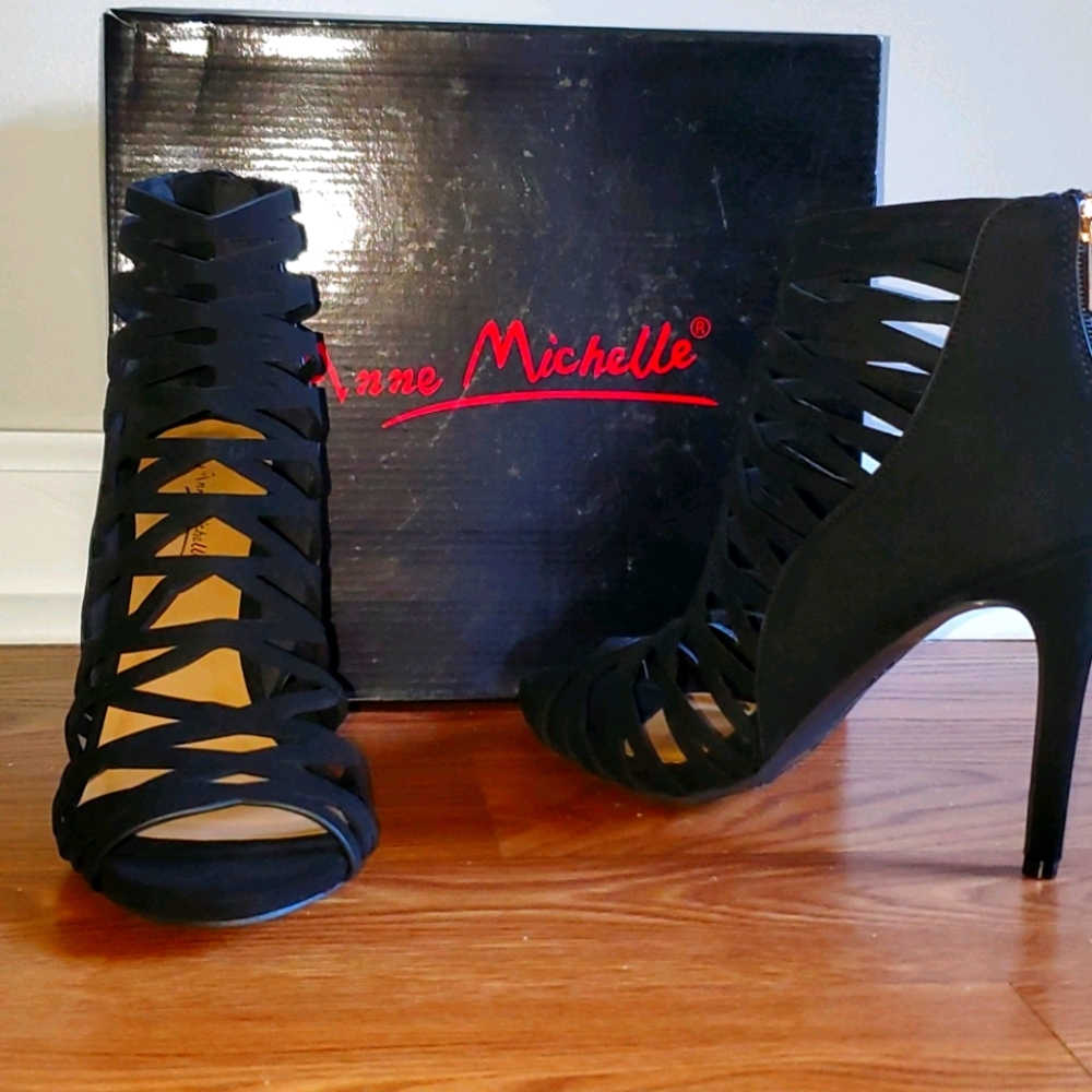 Black Sandals